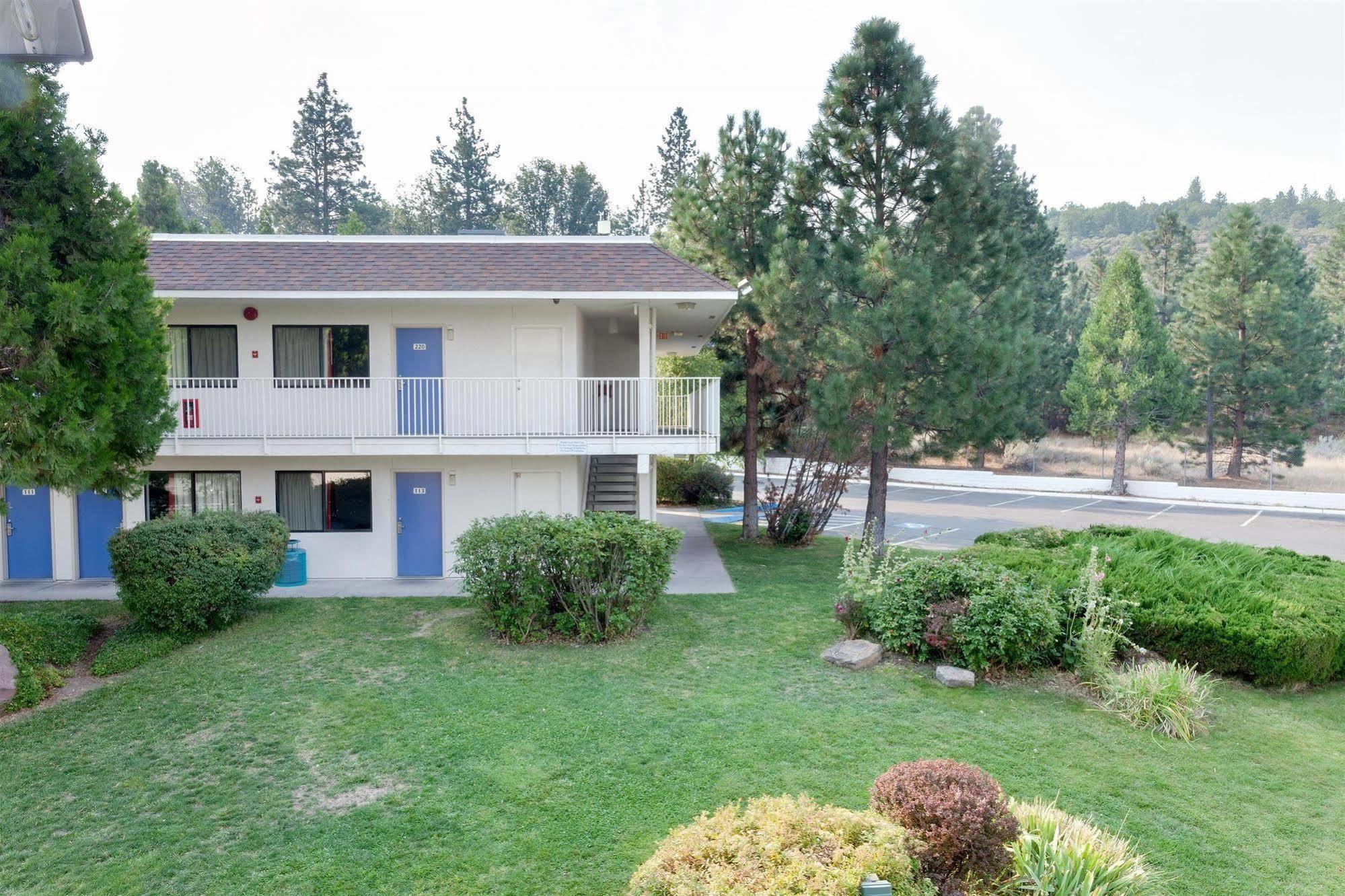 Motel 6 Weed - Mount Shasta Exterior foto
